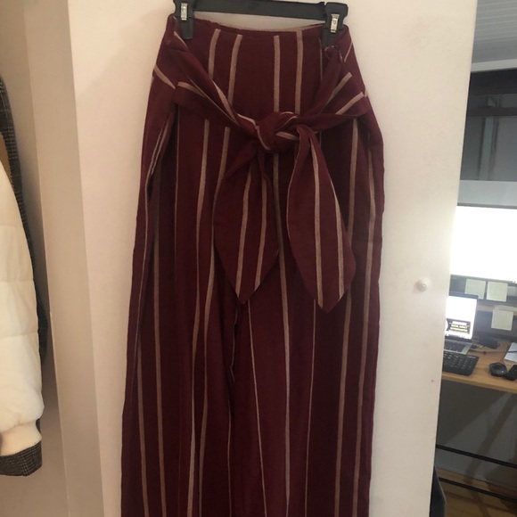 Red striped waist-tie palazzo pants - Picture 6 of 7